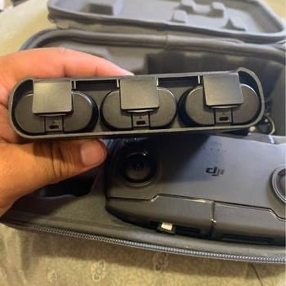 DJI Mavic Mini Quadcopter Gray Drone - Picture 5 of 8